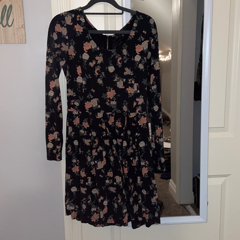 Aritzia dress